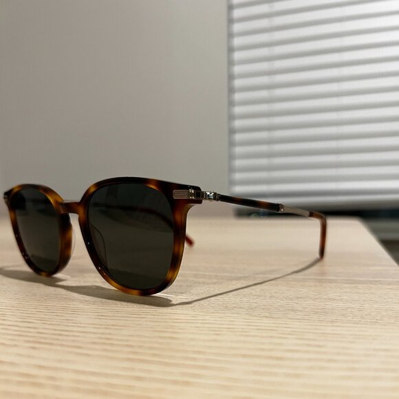 SALVATORE FERRAGAMO SUNGLASSES-TORTOISE - Picture 2 of 8